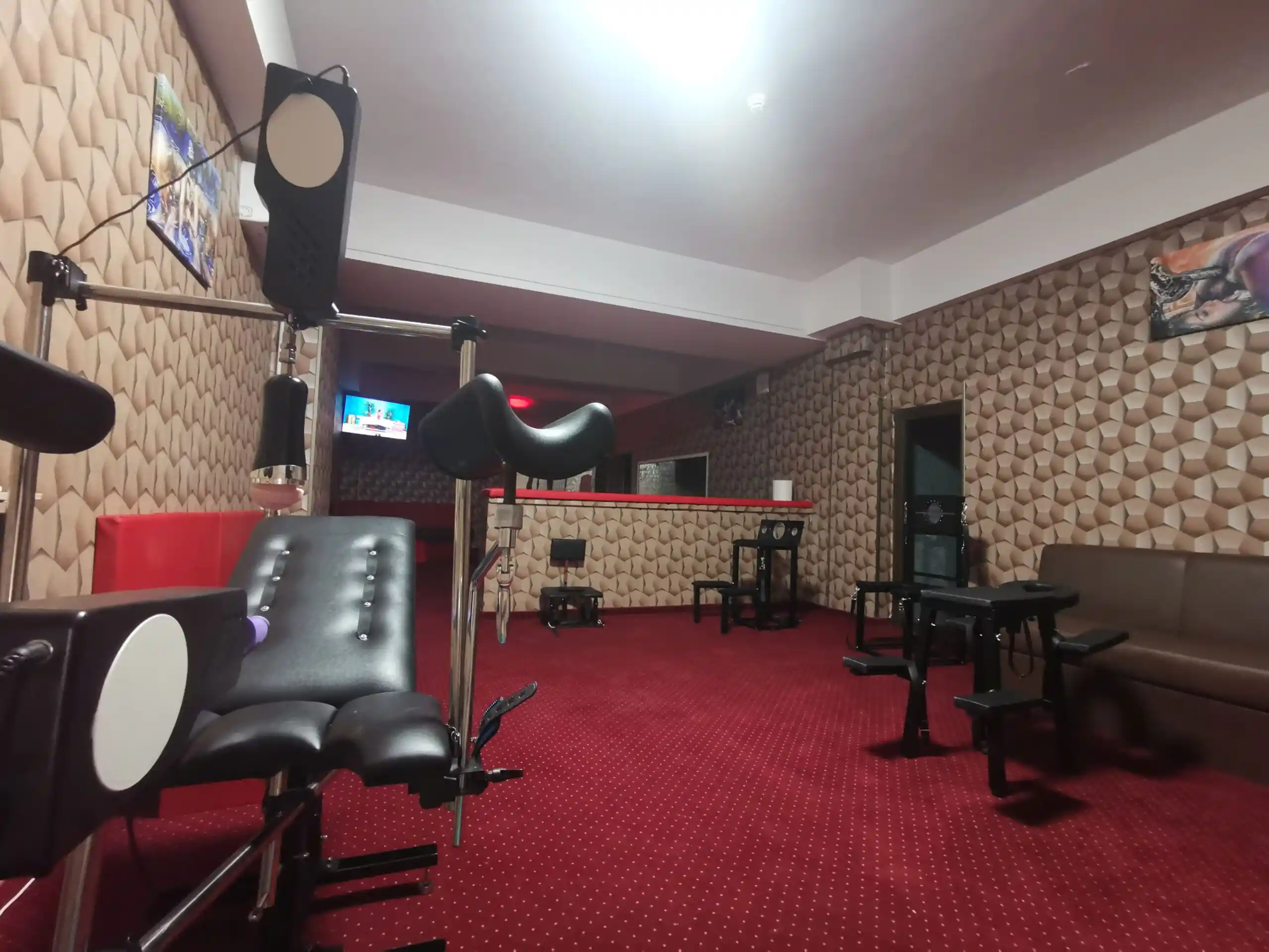Facilitate Club Libertin & Playroom - imagine 1